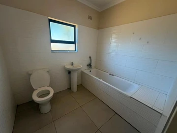2 Bedroom Garden Flat