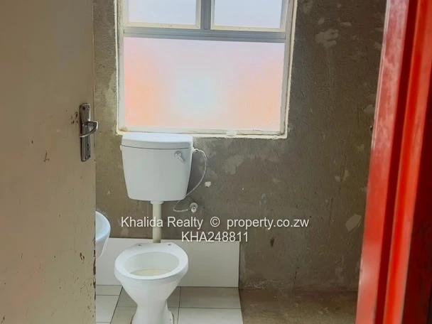 Madokero Unfinished 4-Bedroom House For Sale
