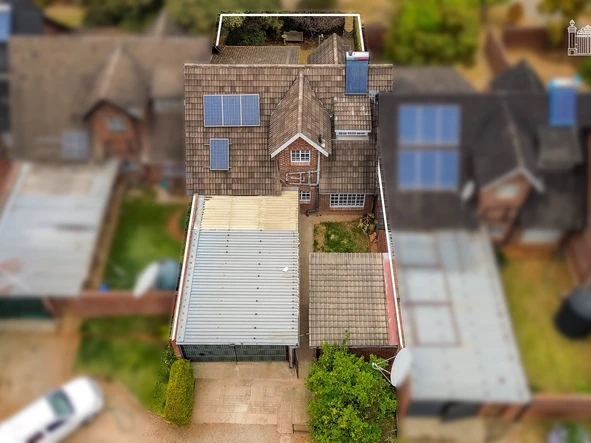 3 Bedroom Garden Flat