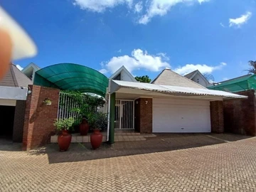 3 Bedroom Townhouse Complex