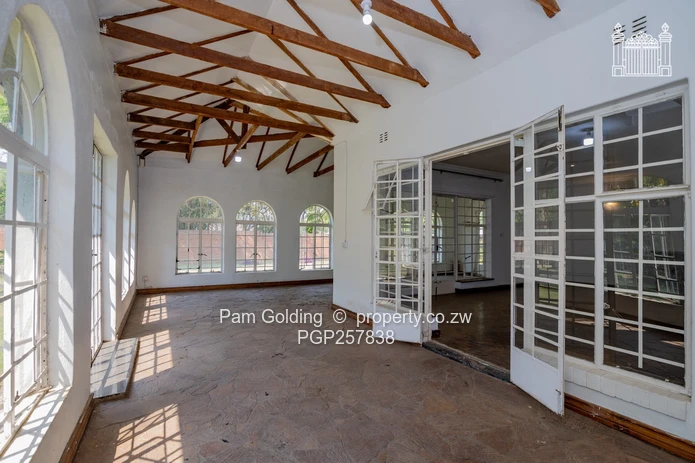 Property In A Promising Location In Highlands (Sole Mandate)