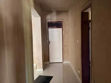 7 Bedroom House