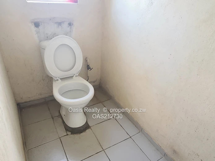 Compact Office suite in prime industrial hub