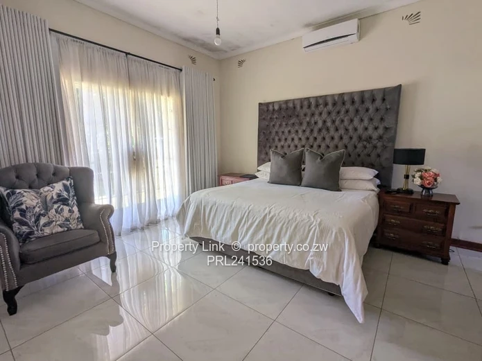 Home With Pool & Good Borehole - Available 1 May