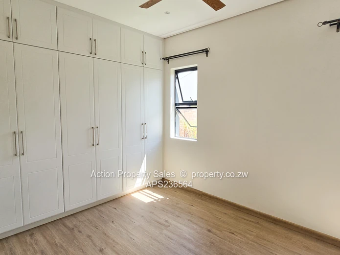 3 Bedroom Townhouse in Highlands - $2,000 plus Levy $300 