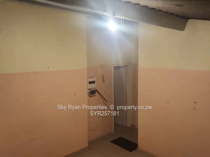 Flat For Sale In Mufakose
