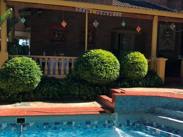 9 Bedroom Townhouse Complex