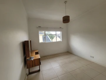 3 Bedroom Garden Flat