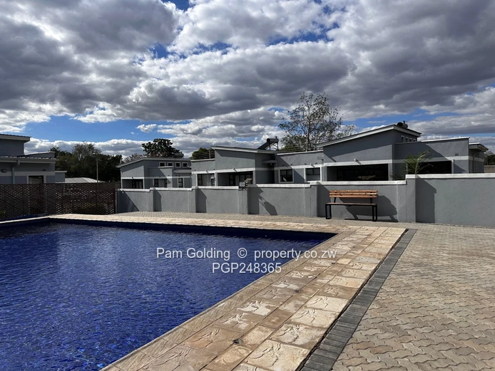 TO LET | Hatfield Townhouse – St Patrick’s Road