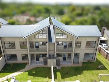 3 Bedroom Flat & Apartment