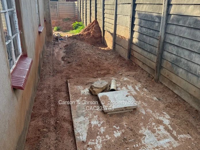 Former Surgery in Chitungwiza - Unit M 