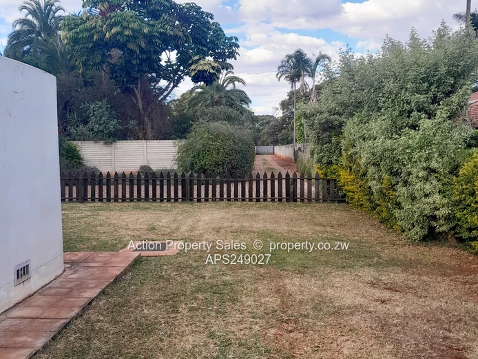 3 Bedroom Townhouse For Rent 1st July 2026 