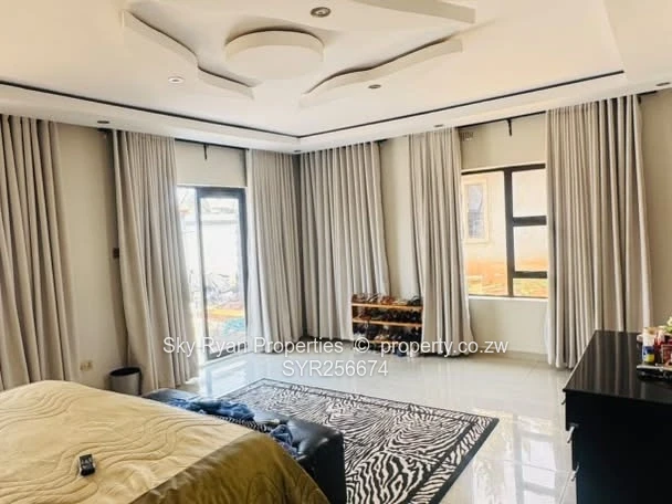 Well Maintained Borrowdale Villa For Sale
