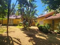 9 Bedroom House