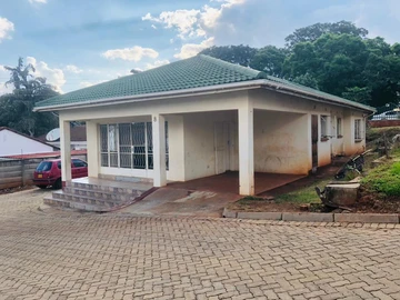 3 Bedroom Garden Flat