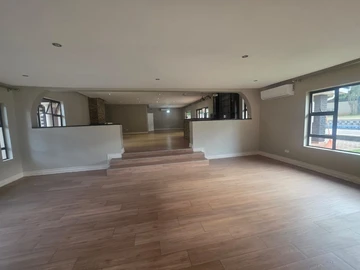 7 Bedroom House