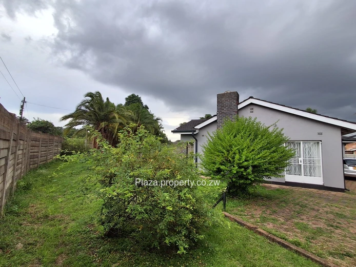 Strategically Located 4-Bedroom Family Home with Cottage – Sunridge, Harare Drive Frontage