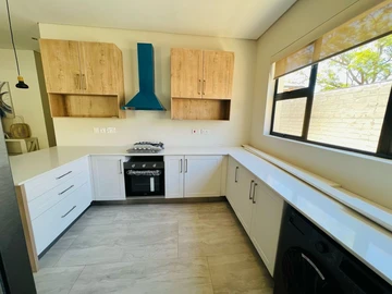 3 Bedroom Townhouse Complex