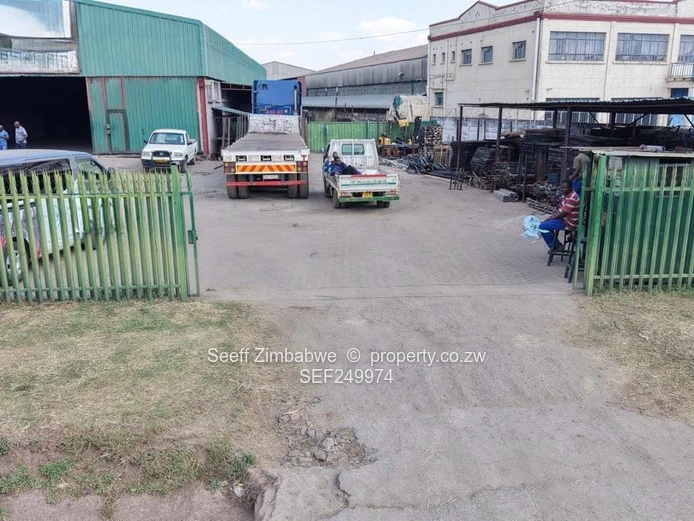  Industrial / Warehouse In Graniteside