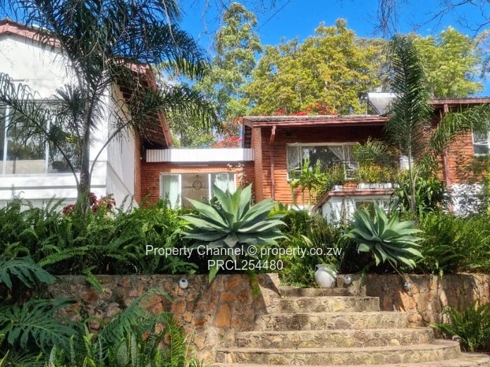 House (Furnished) For Sale In Glen Lorne