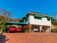 8 Bedroom House