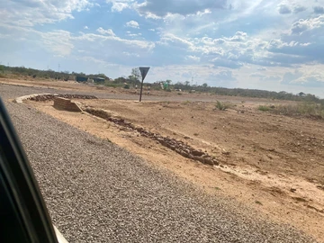 Commercial & Industrial Land