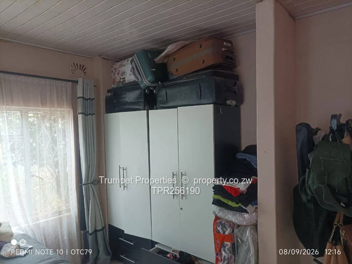 Warren Park: 4-Bed House — Walled, Fitted Kitchen, ZESA