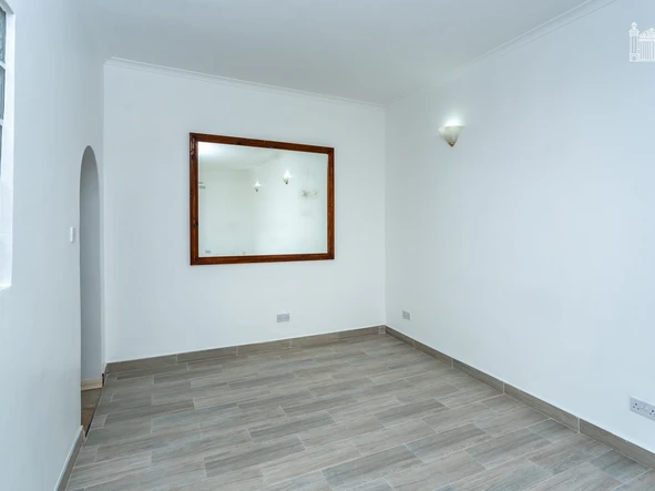 3 Bedroom Garden Flat