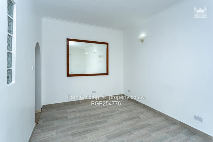 Newly Renovated Garden Flat in Glen Lorne