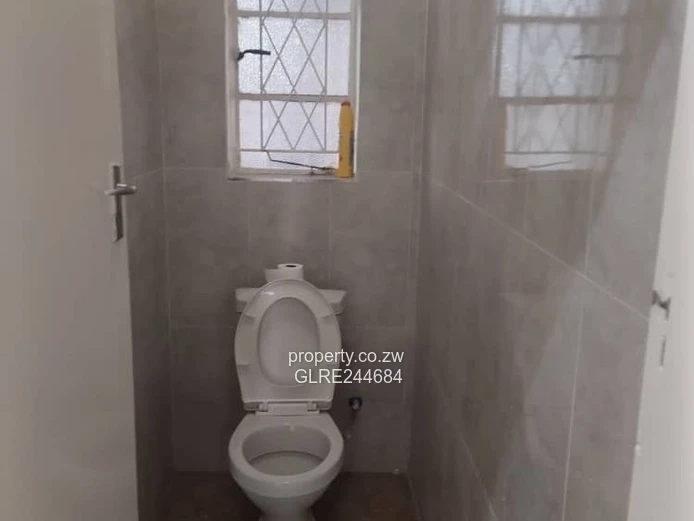 Avondale 4BR, 2BA Home - Borehole & Modern Kitchen