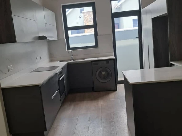 3 Bedroom Garden Flat