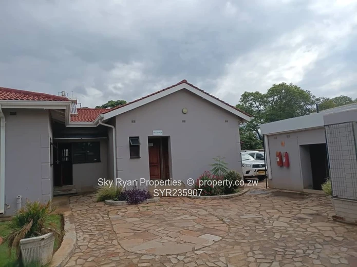 Avondale West Commercial Property To Let