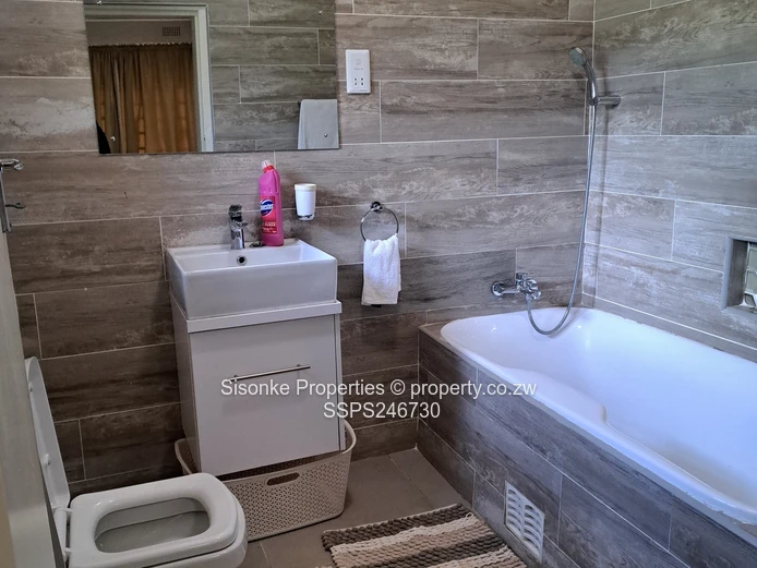 Upmarket fully furnished clusters for rental in Greendale 