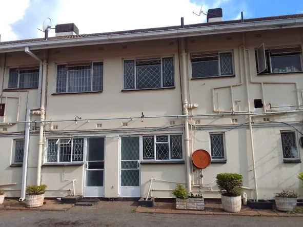 2 Bedroom Garden Flat