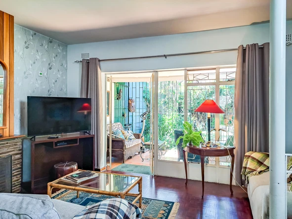 2 Bedroom Garden Flat