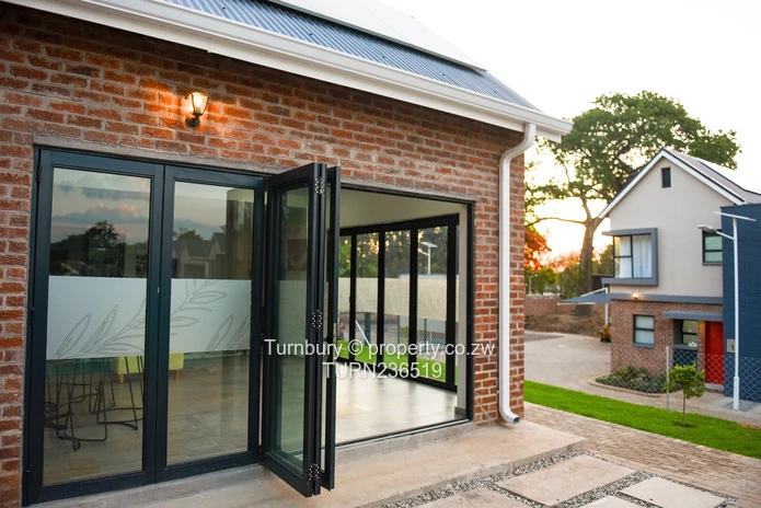 Morden Comfort Living At Glenara One