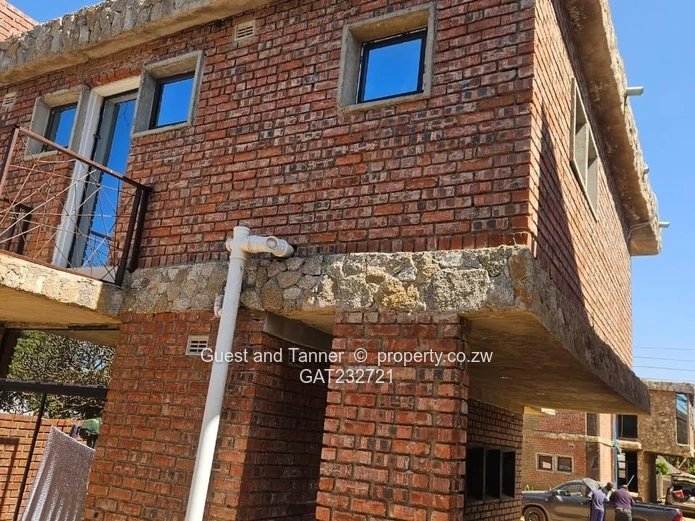 3-BR Duplex For Sale – House Near Westgate