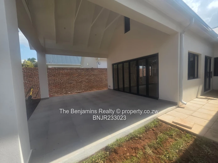 Beautful Townhouse In Borowdale/Pomona