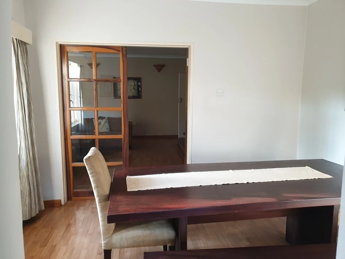 Helensvale furnished cottage to rent 