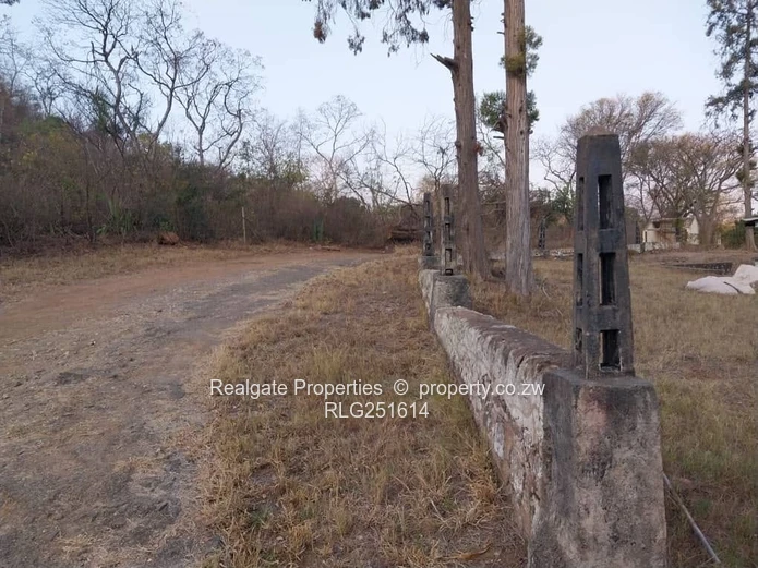 For Sale | Noevale, Zvishavane $100 000