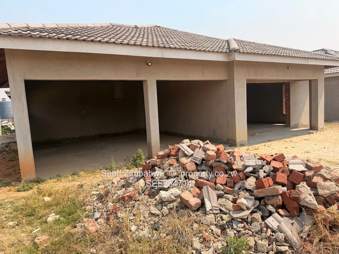 Spacious 4-Bed Unfinished Home on 400m² in Mabvazuva (Sole Mandate)