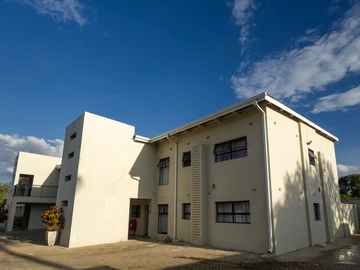 3 Bedroom Garden Flat