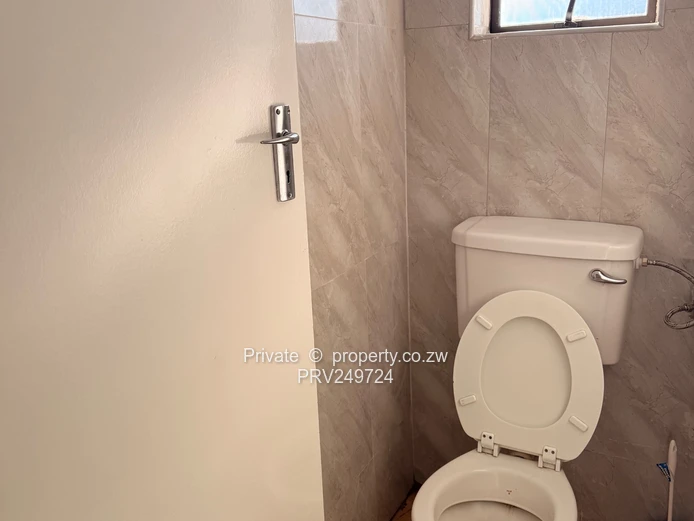 3 bedroomed house to rent in Msasa Park