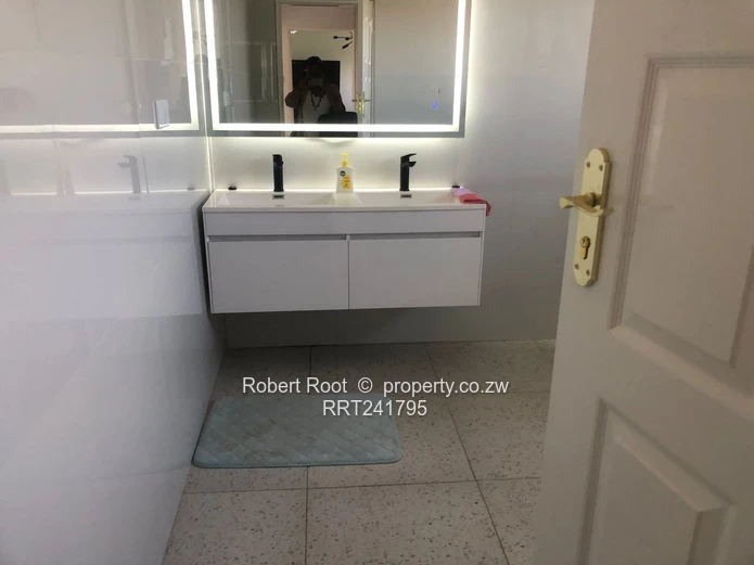 Pomona City 2 bed cottage for sale