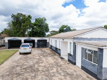 4 Bedroom House