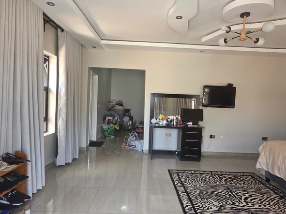 17 Unit Townhouse Complex