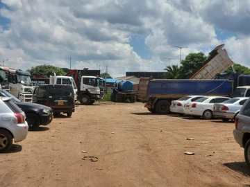 Commercial & Industrial Land