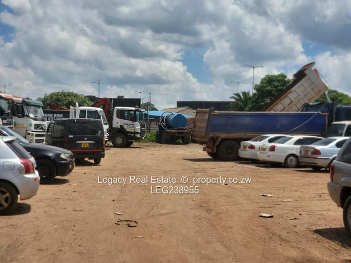 Commercial Prime Stand – 8th Street & Enterprise Road