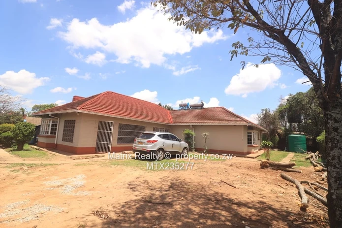 Avondale West House To Let