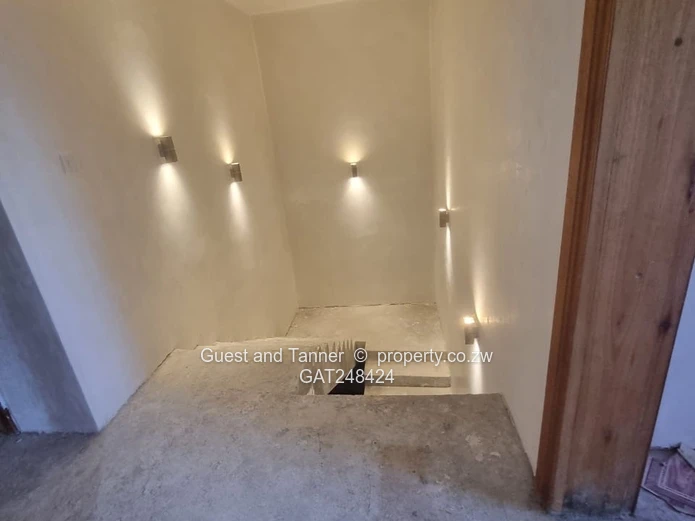 SPACIOUS FAMILY HOME ON 2284sqm FOR SALE IN RIVERSIDE, RUWA 